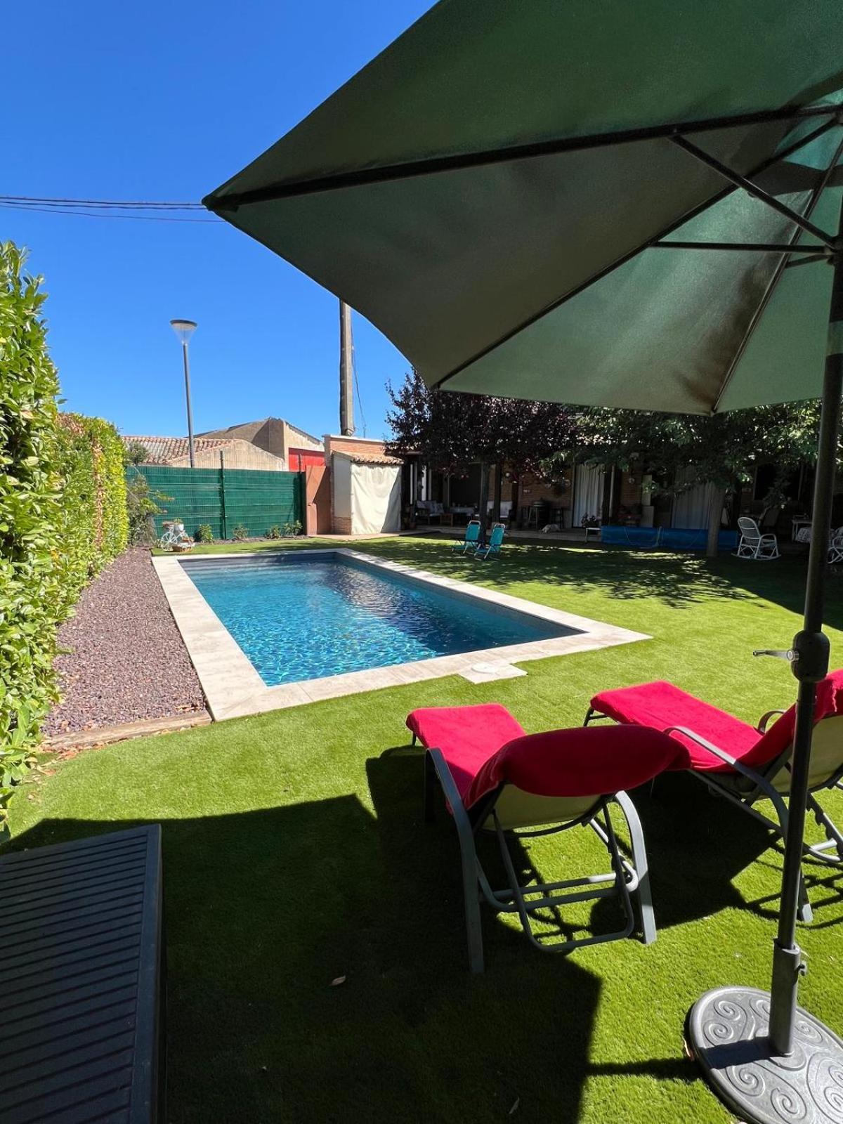 Casa Villa Luna Magaz De Pisuerga Eksteriør billede